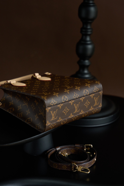 ルイ・ヴィトン「Louis Vuitton」ルイ・ヴィトン サック・プラ BB モノグラム ショルダーバッグ