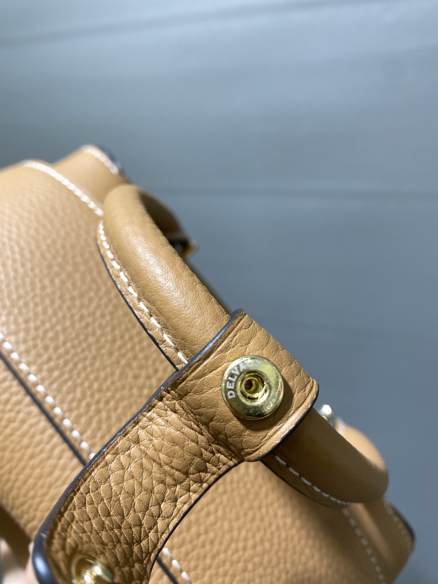 デルヴォー「Delvaux」Cool Box ハンドバッグ