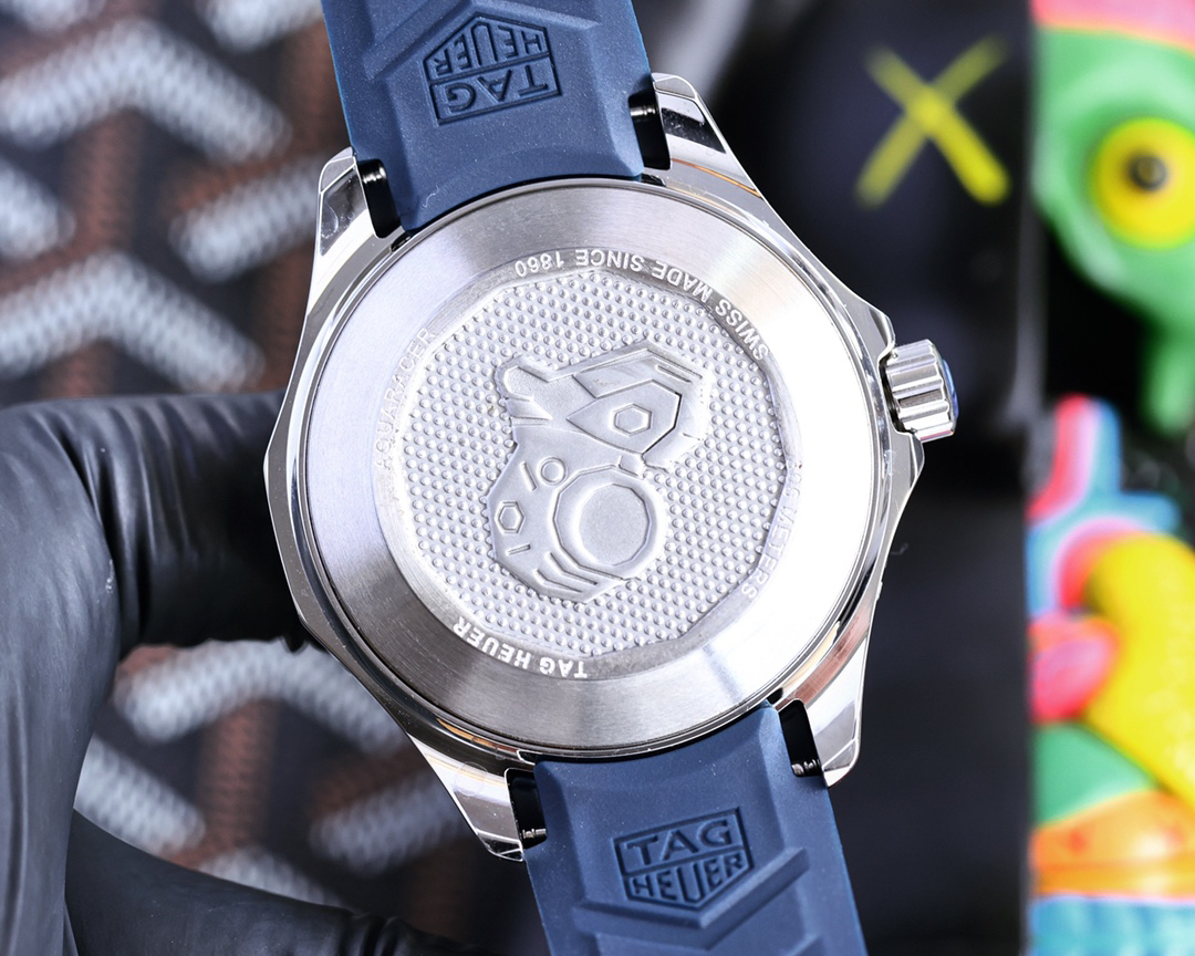 タグ・ホイヤー「TAG Heuer」アクアレーサーオートマティック メンズ 腕時計41mm