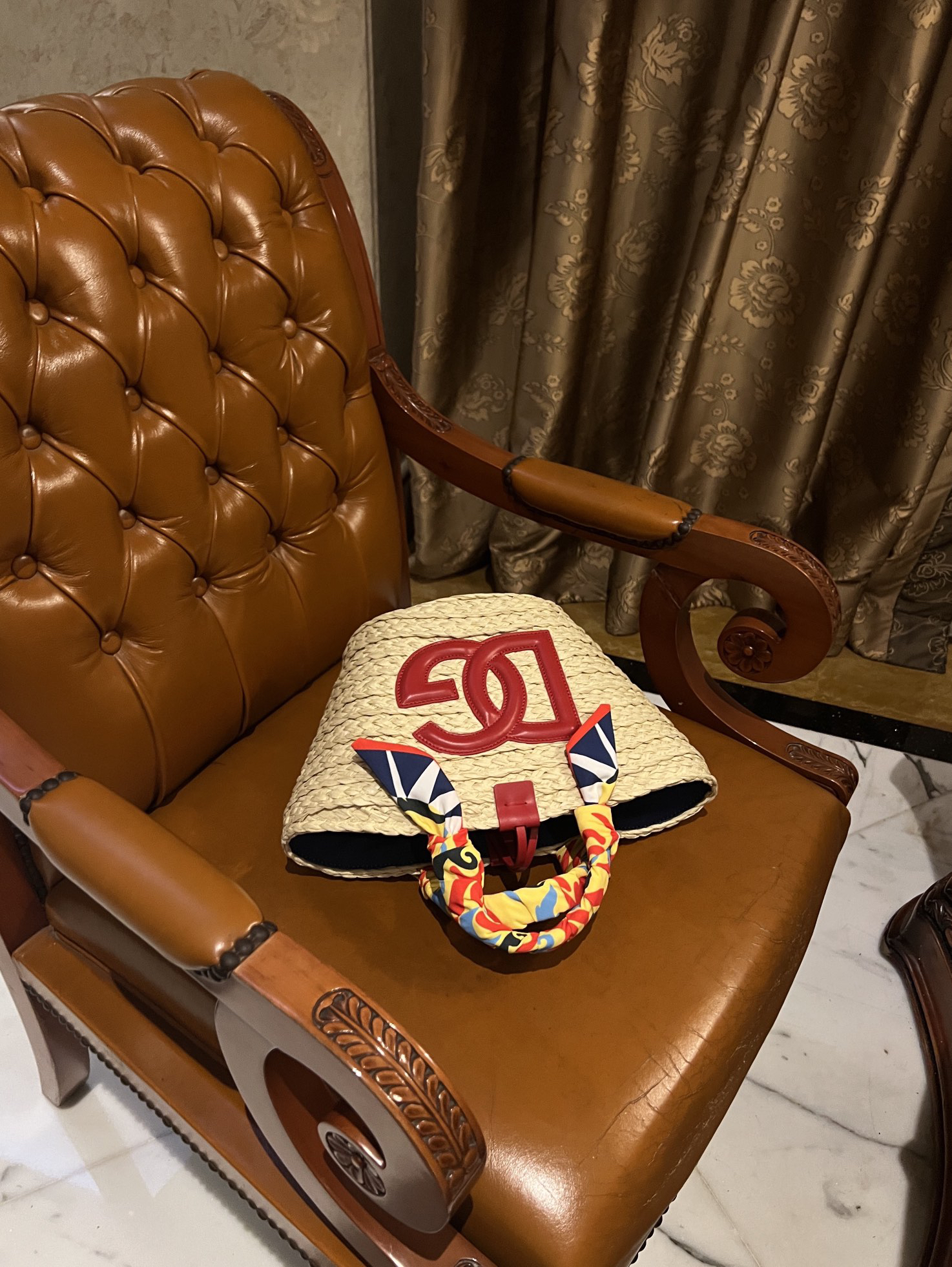 ドルチェ・アンド・ガッバーナ「D&G」ラタン&ジョーカード トートバッグ