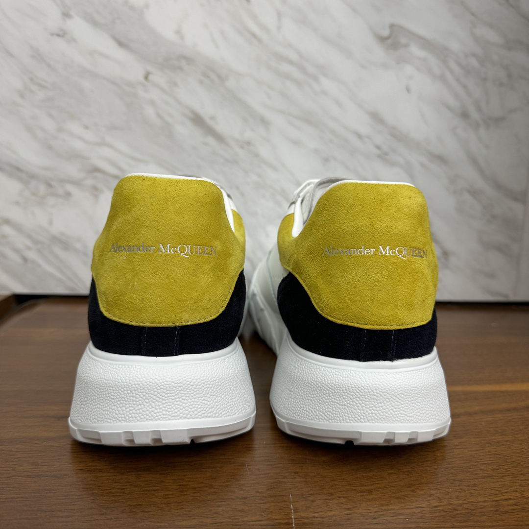アレキサンダー・マックイーン［Alexander McQueen］Oversized Sneaker "Silk Gloss Leather" スニーカー