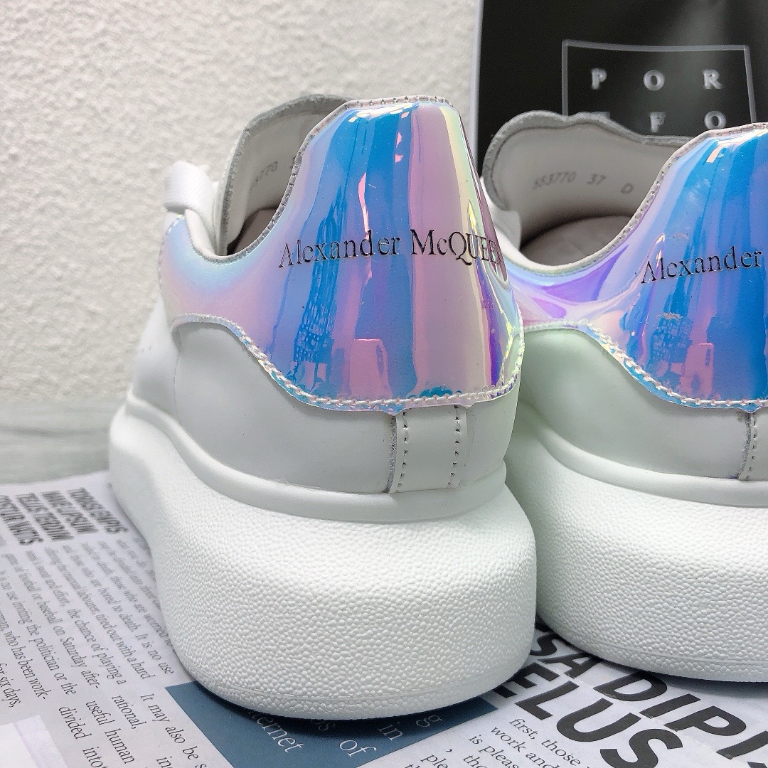 アレキサンダー・マックイーン［Alexander McQueen］Oversized Sneaker "Fluffy-Trim White" スニーカー