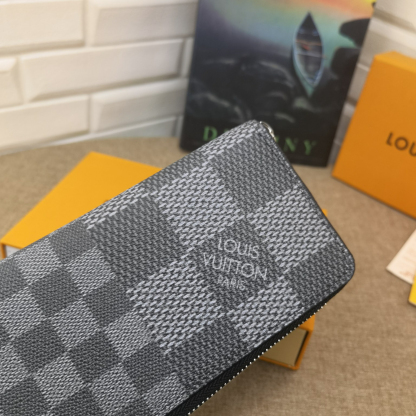 ルイ・ヴィトン(Louis Vuitton) ポルトフォイユ･ブラザ