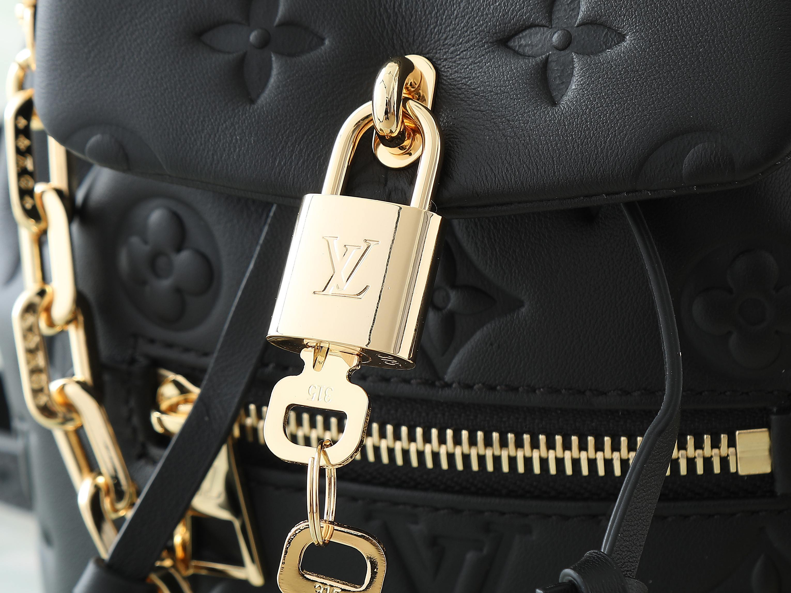 ルイ・ヴィトン「Louis Vuitton」COUSSIN BACKPACK ミニバッグ