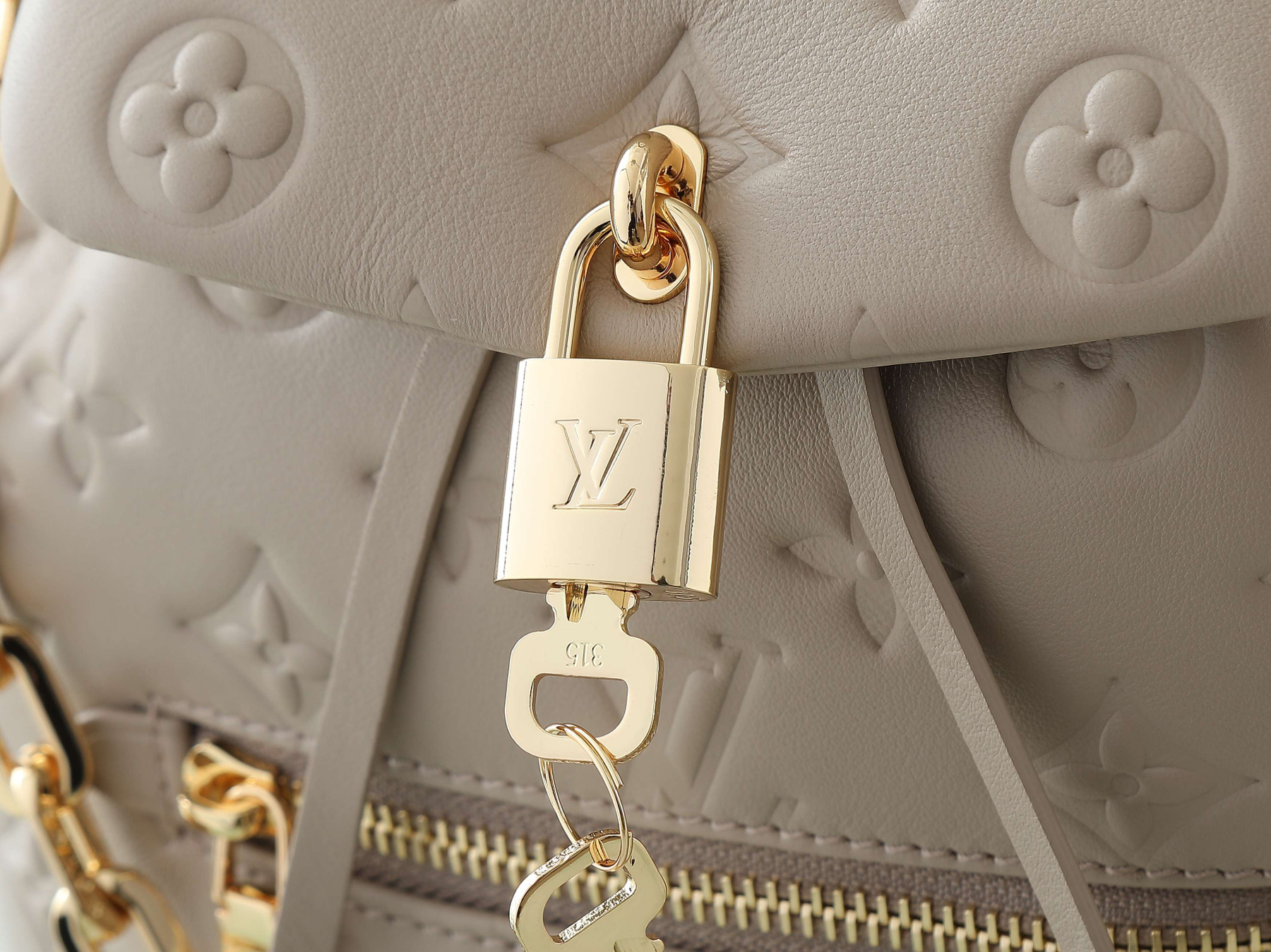 ルイ・ヴィトン「Louis Vuitton」COUSSIN BACKPACK ミニバッグ