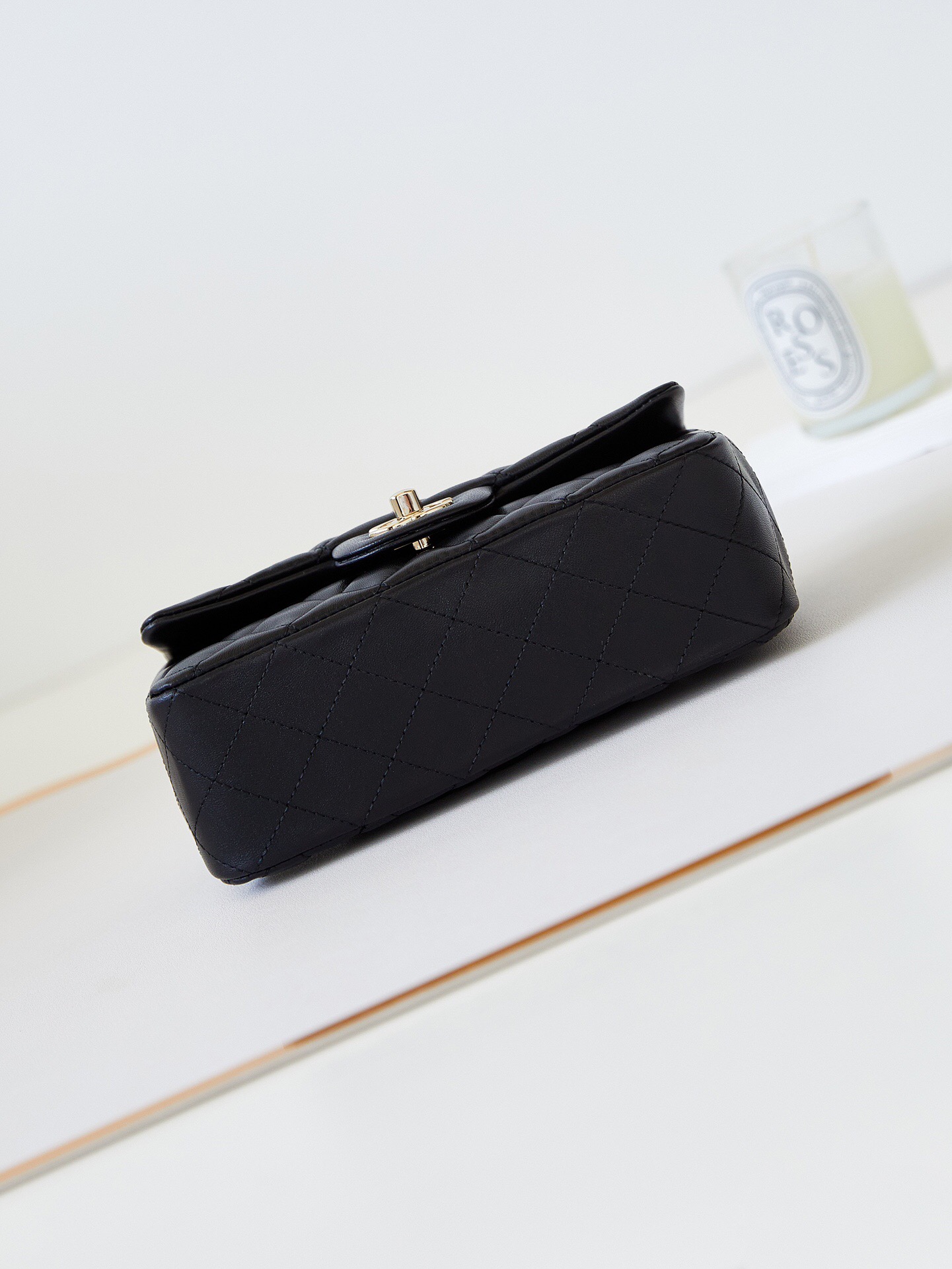 シャネル「Chanel」23K クラシックフラップ ミニ チェーン＆ハンドル ショルダーバッグ