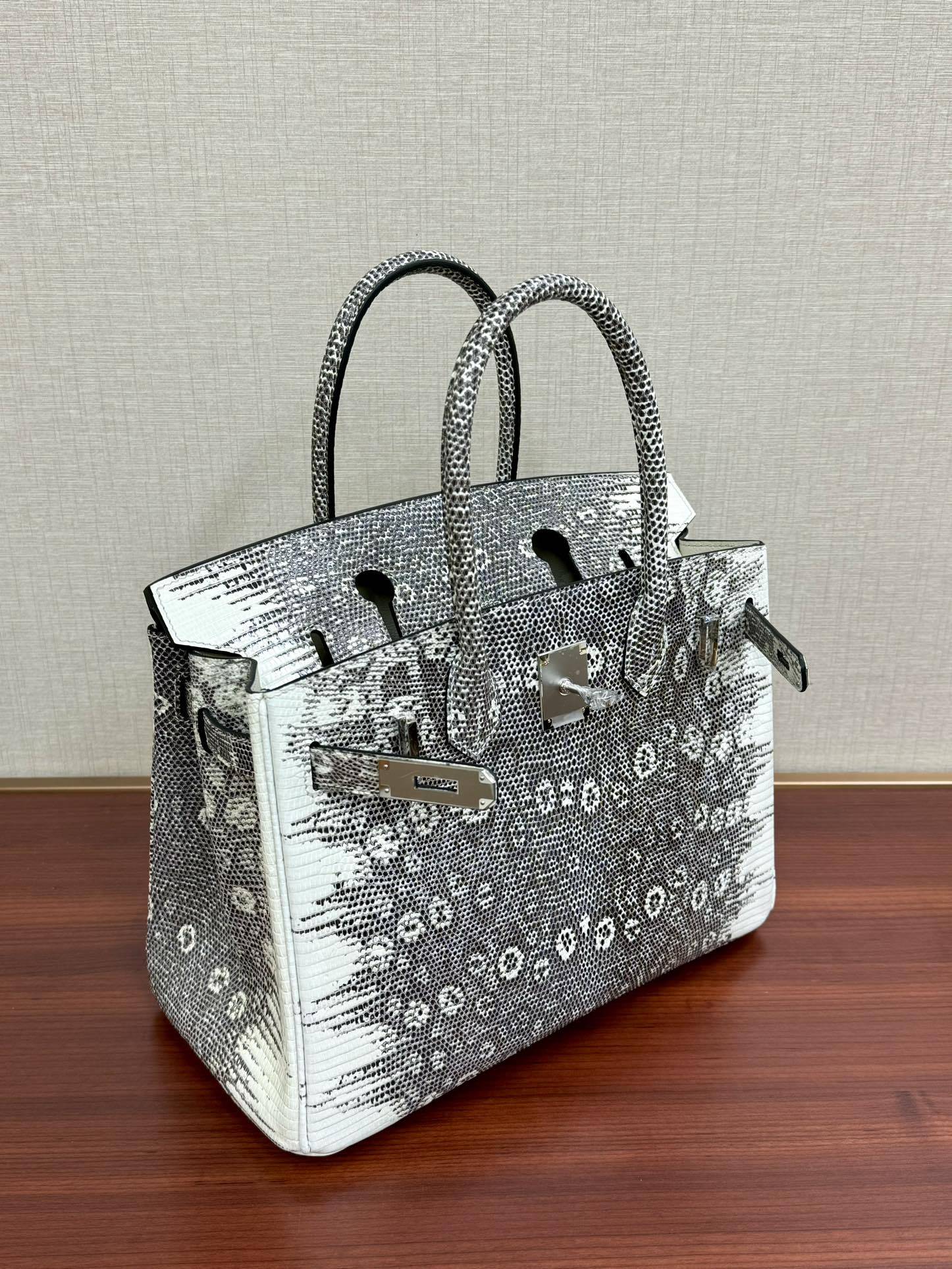 エルメス「Hermès」リザードレザー バッグ