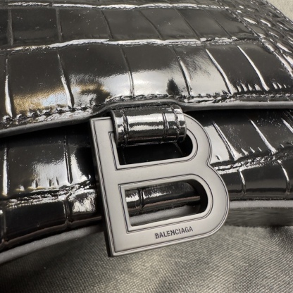 バレンシアガ「Balenciaga」Hourglass サンドバッグ ハンドバッグ