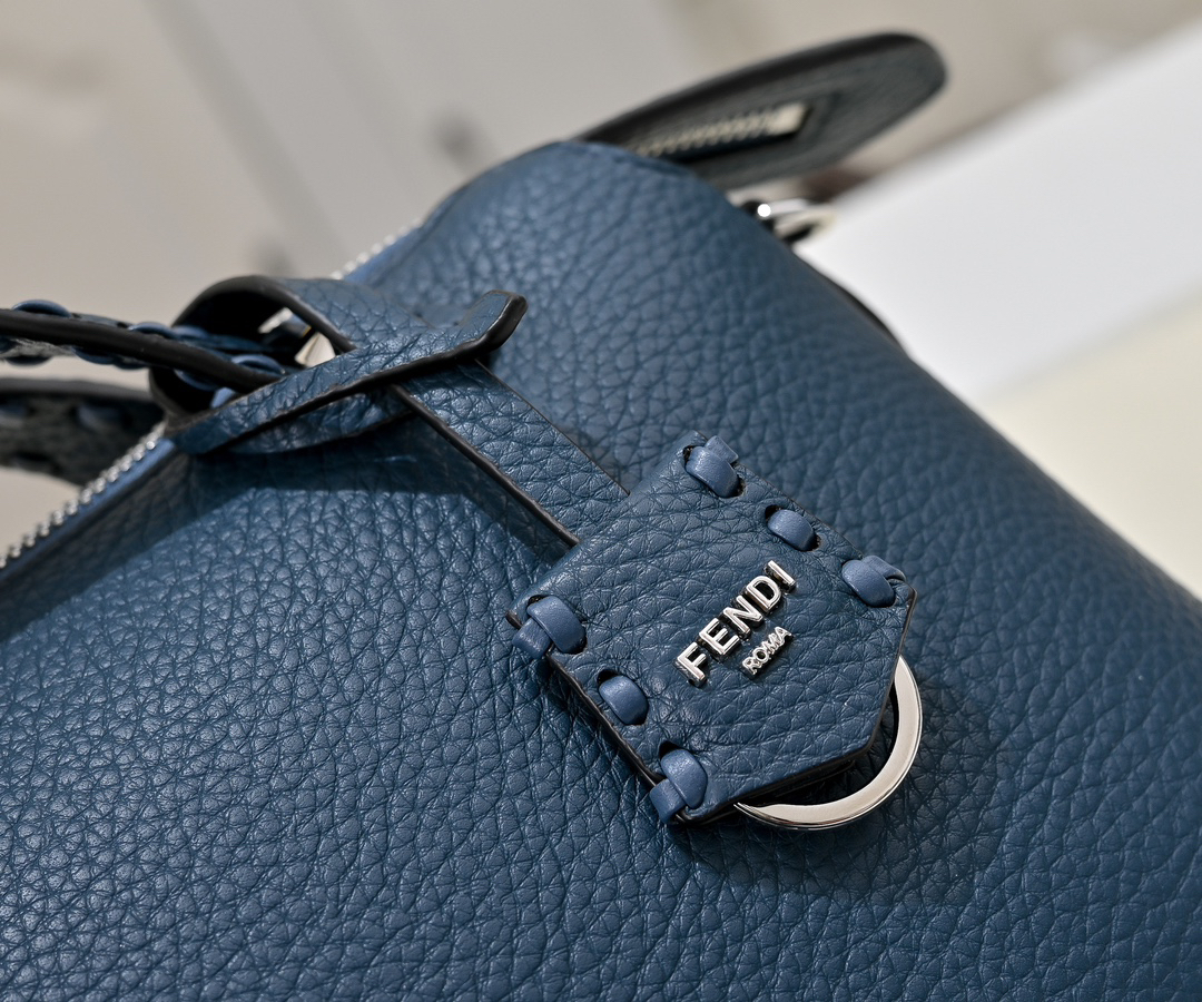 フェンディ「Fendi」ボストンバッグ ショルダーバッグ