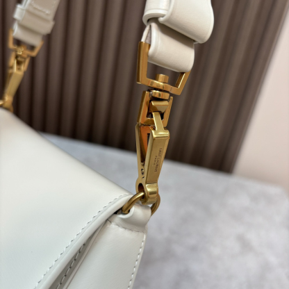 サンローラン「Saint Laurent」‌VOLTAIRE サドルバッグ