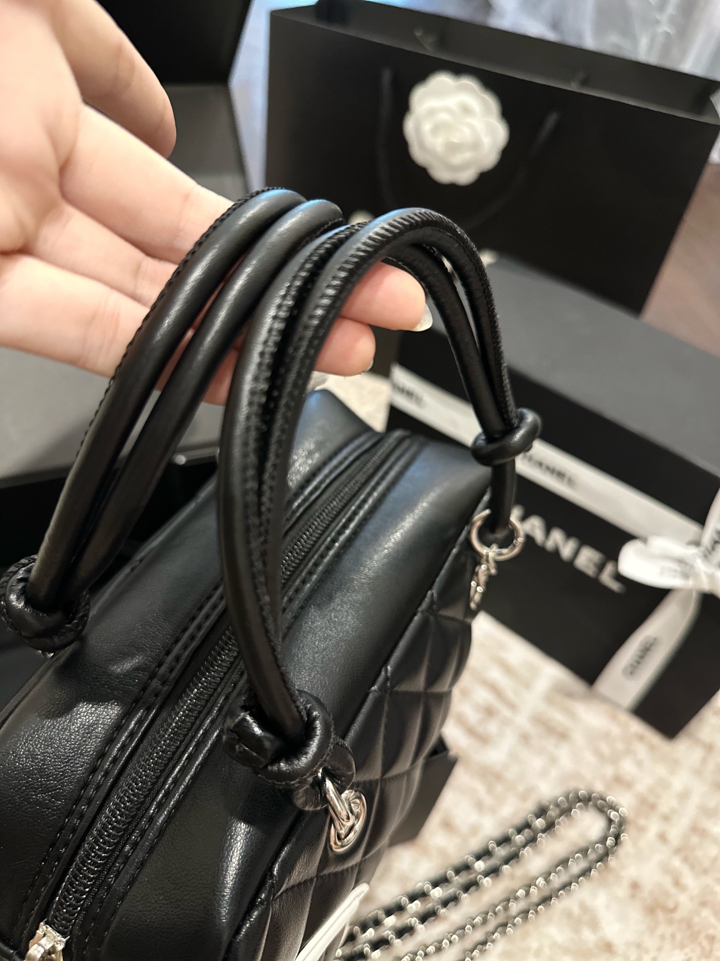 シャネル「Chanel」ミニクラシックフラップバッグショルダーバッグ