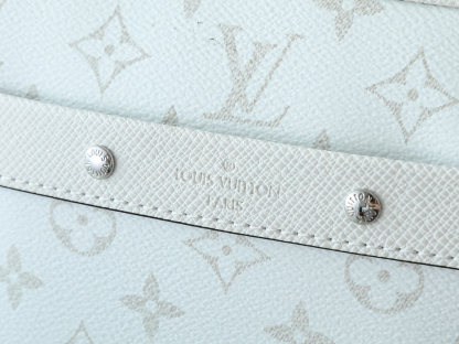 ルイ・ヴィトン「Louis Vuitton」カメラバッグ モノグラム エクリプス