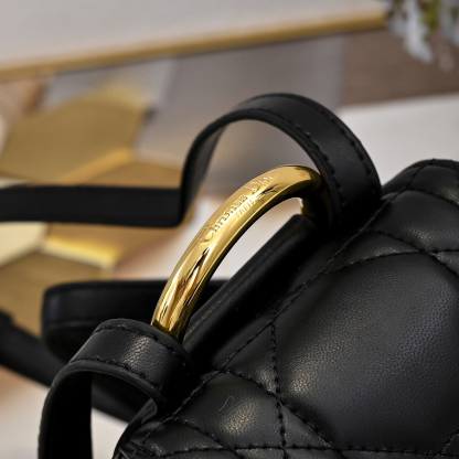 ディオール「Dior」CARO バックパック ミニ