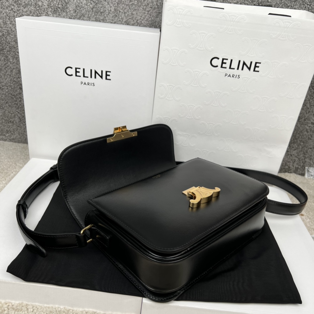 セリーヌ「Celine」トライアンンフェ 中サイズ グレーズドレザー ショルダーバッグ