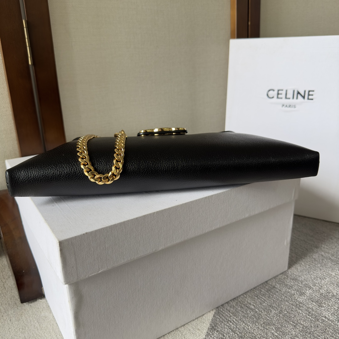 セリーヌ「Celine」TRIOMPHE SOFT WILTERN クラッチバッグ