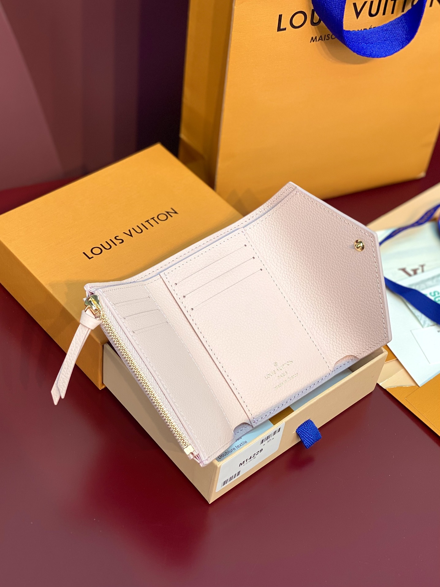 ルイ・ヴィトン「Louis Vuitton」 VICTORINE ウォレット