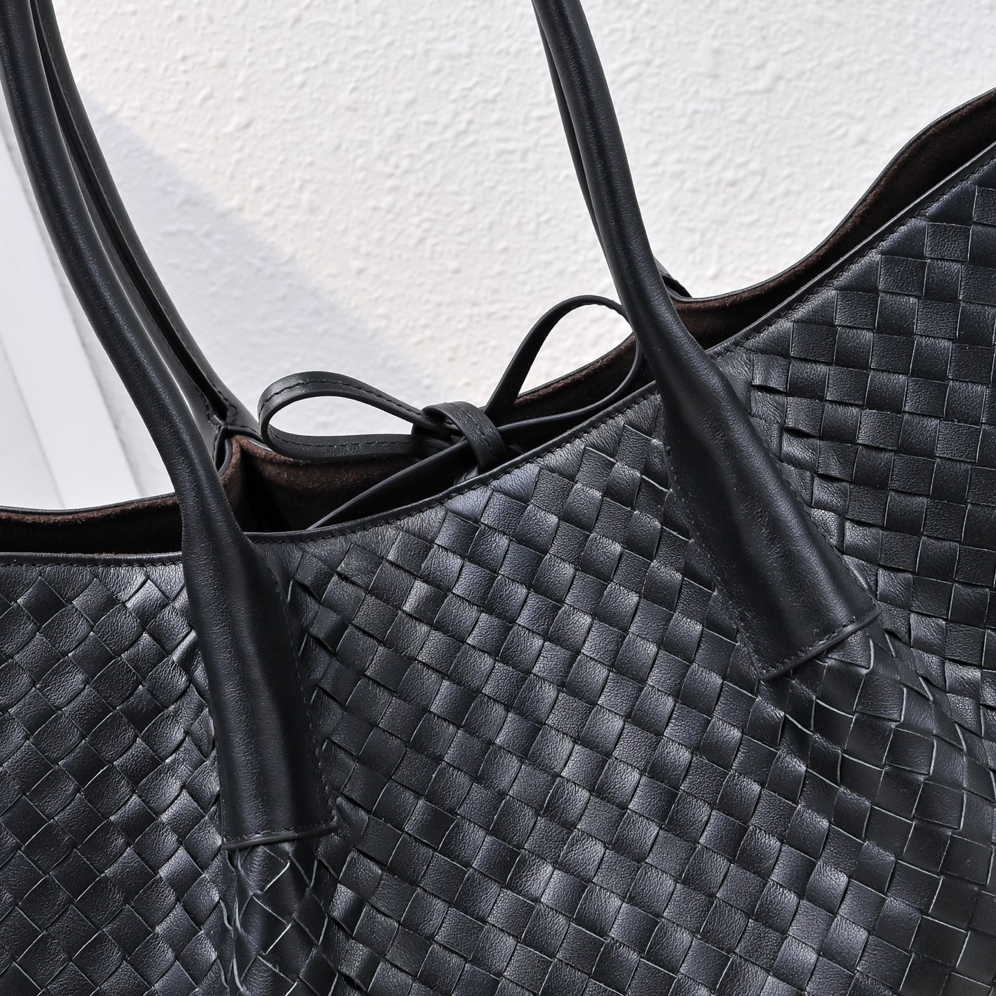 ボッテガ・ヴェネタ「Bottega Veneta」ピナコテカ トートバッグ ミディアム イントレチャート レザー