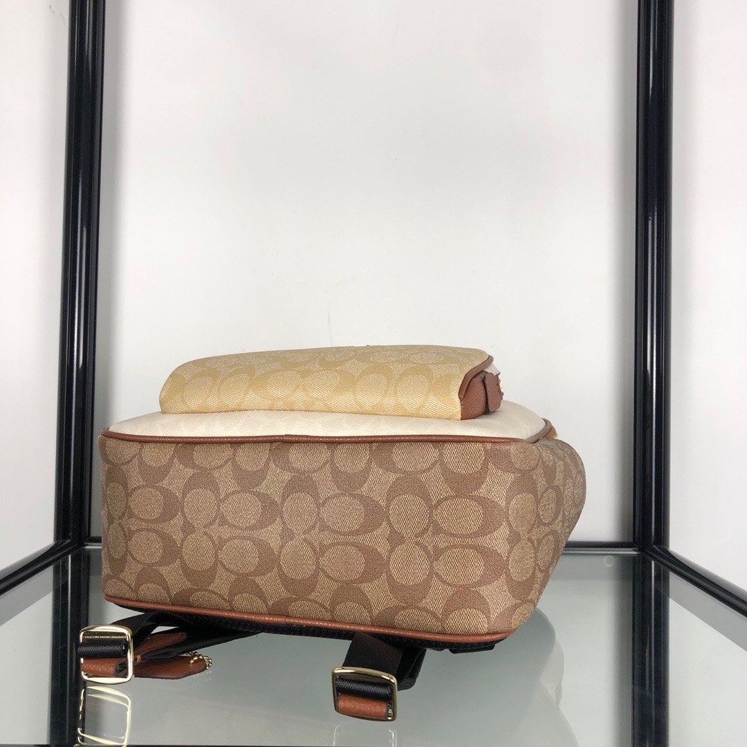 コーチ「Coach」COURT Bapa デュアルカラー バックパック