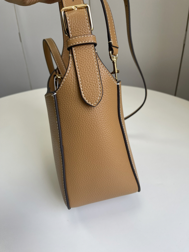 トリー バーチ「Tory Burch」ROMY トートバッグ