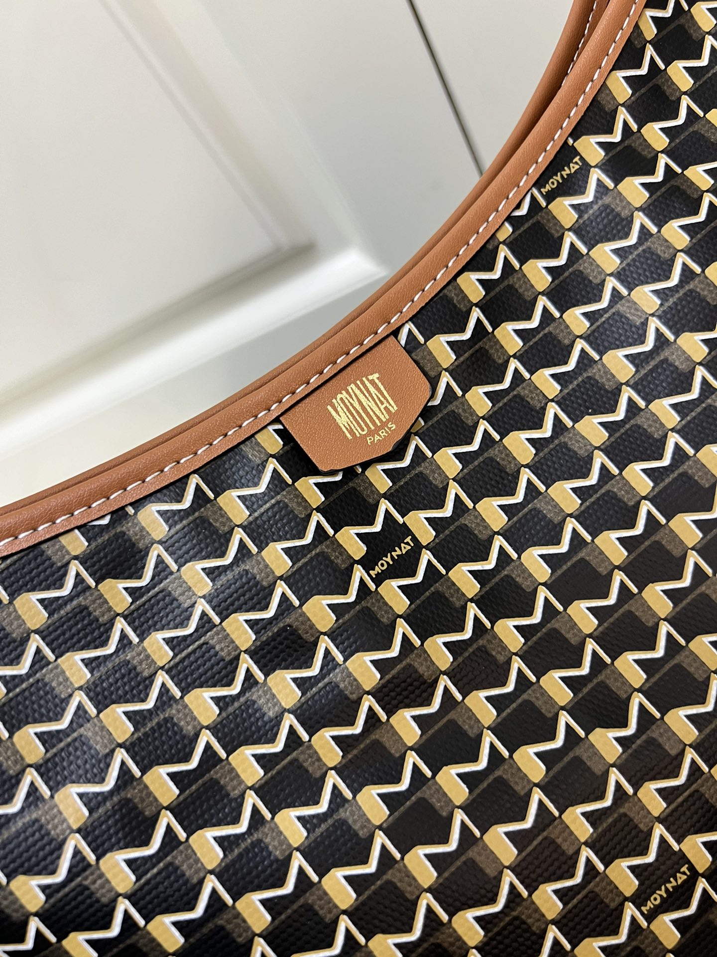 モイナ「Moynat」マルチウェイショルダーバッグ