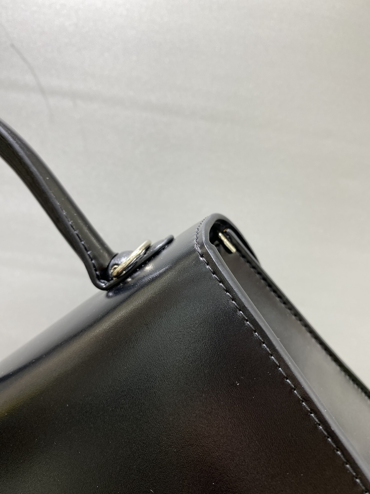 デルヴォー「Delvaux」デルボー ダブルジェ ミニダブルリングバッグ