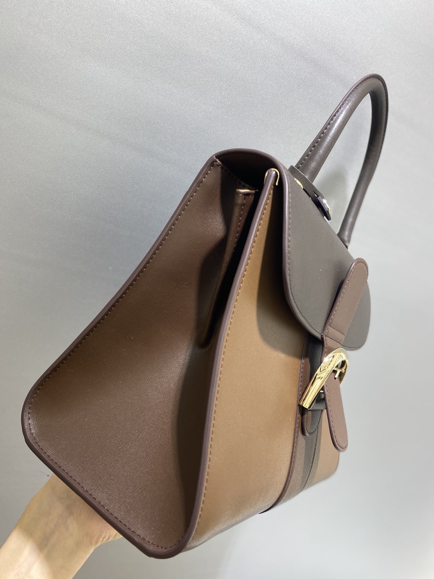 デルヴォー「Delvaux」Shoulder Bag