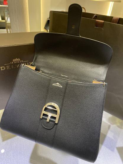 デルヴォー「Delvaux」Shoulder Bag