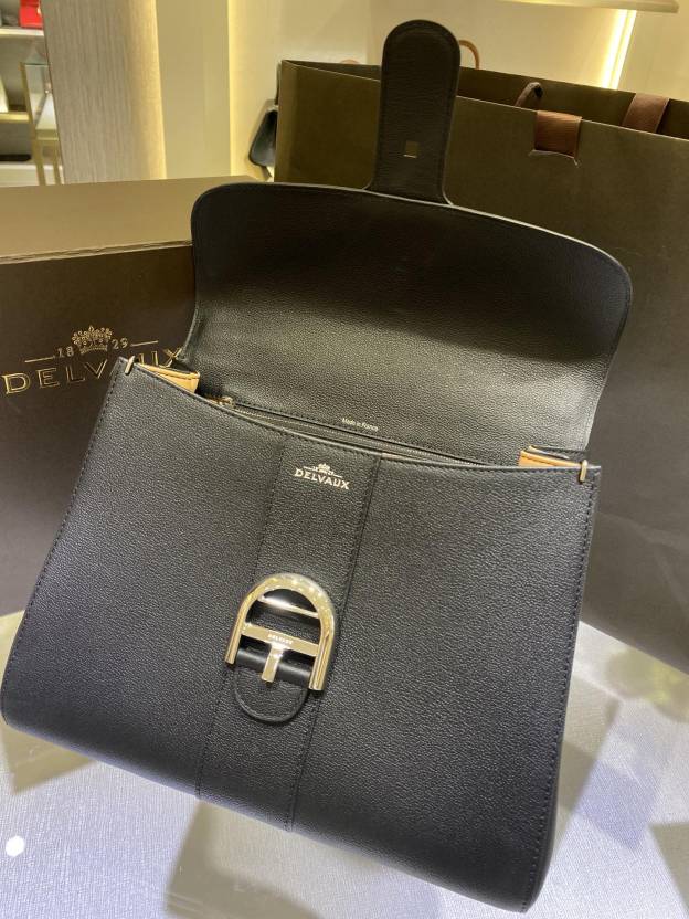 デルヴォー「Delvaux」Shoulder Bag