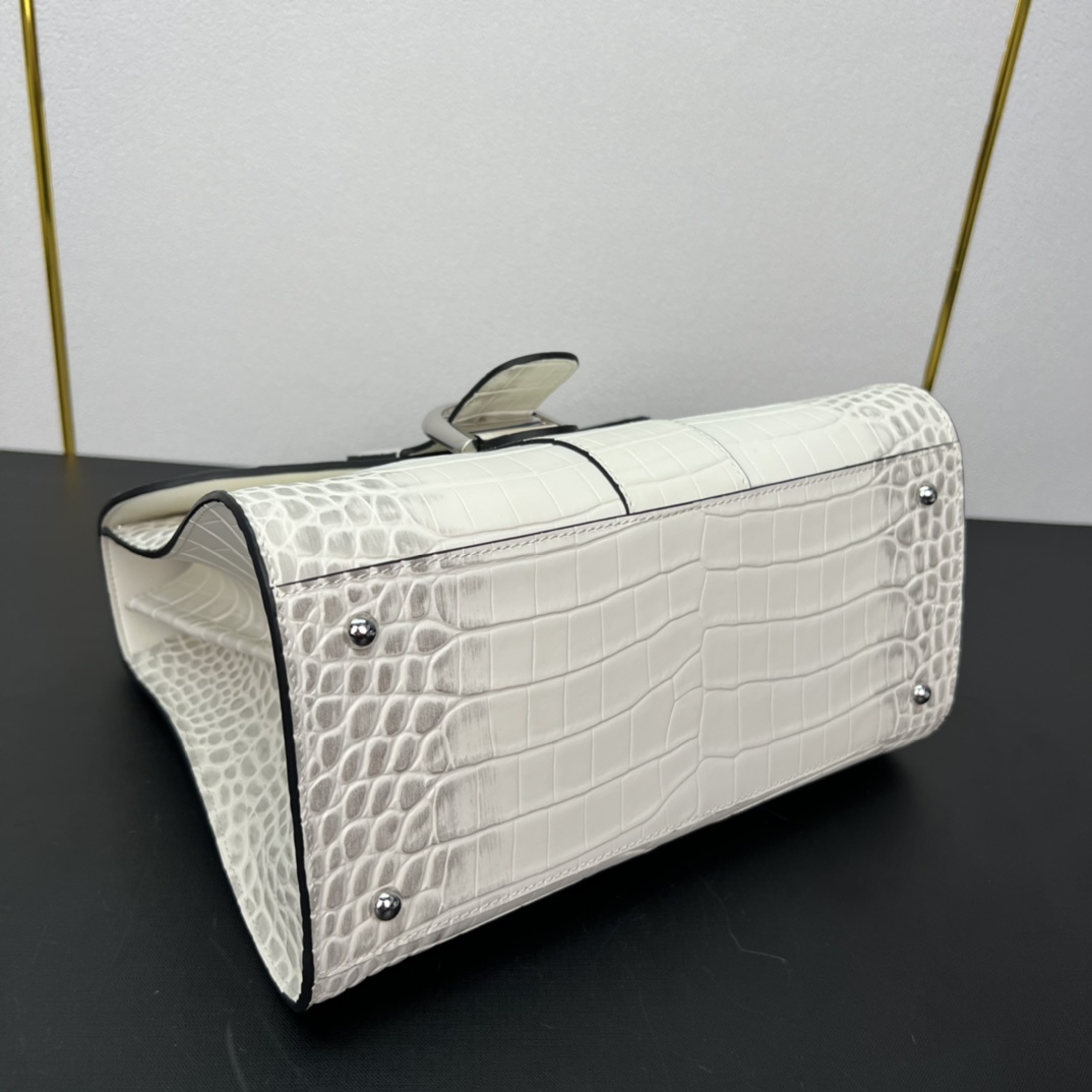 デルヴォー「Delvaux」Crocodile Embossed ショルダーバッグ