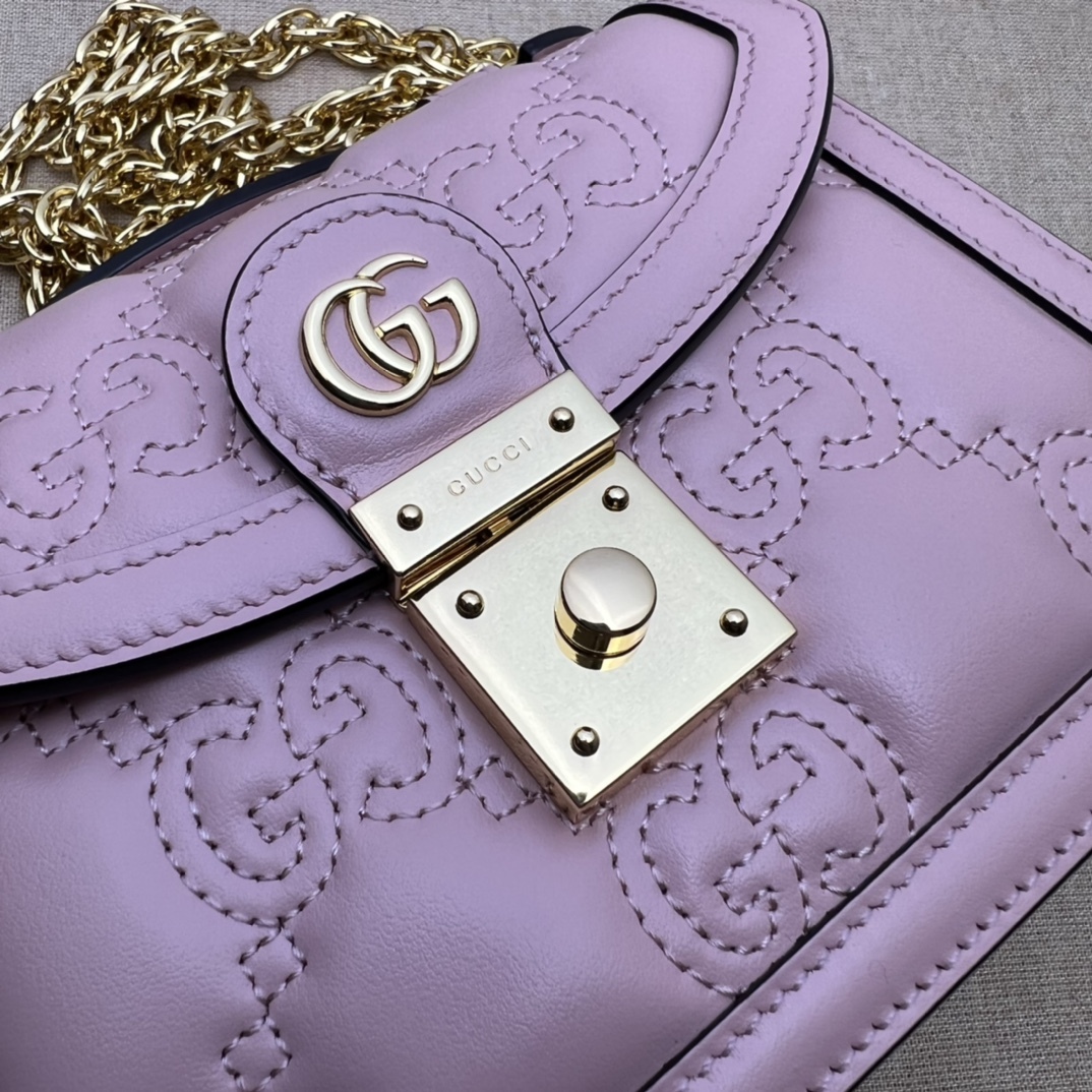 グッチ「Gucci」ショルダーバッグ