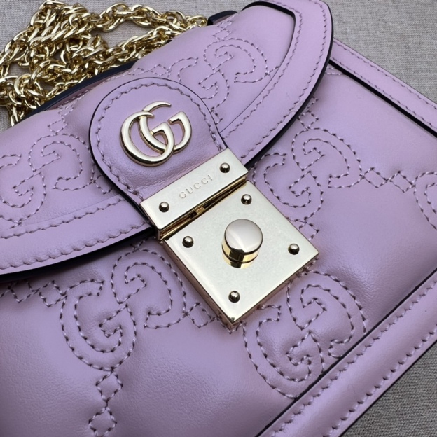 グッチ「Gucci」ショルダーバッグ