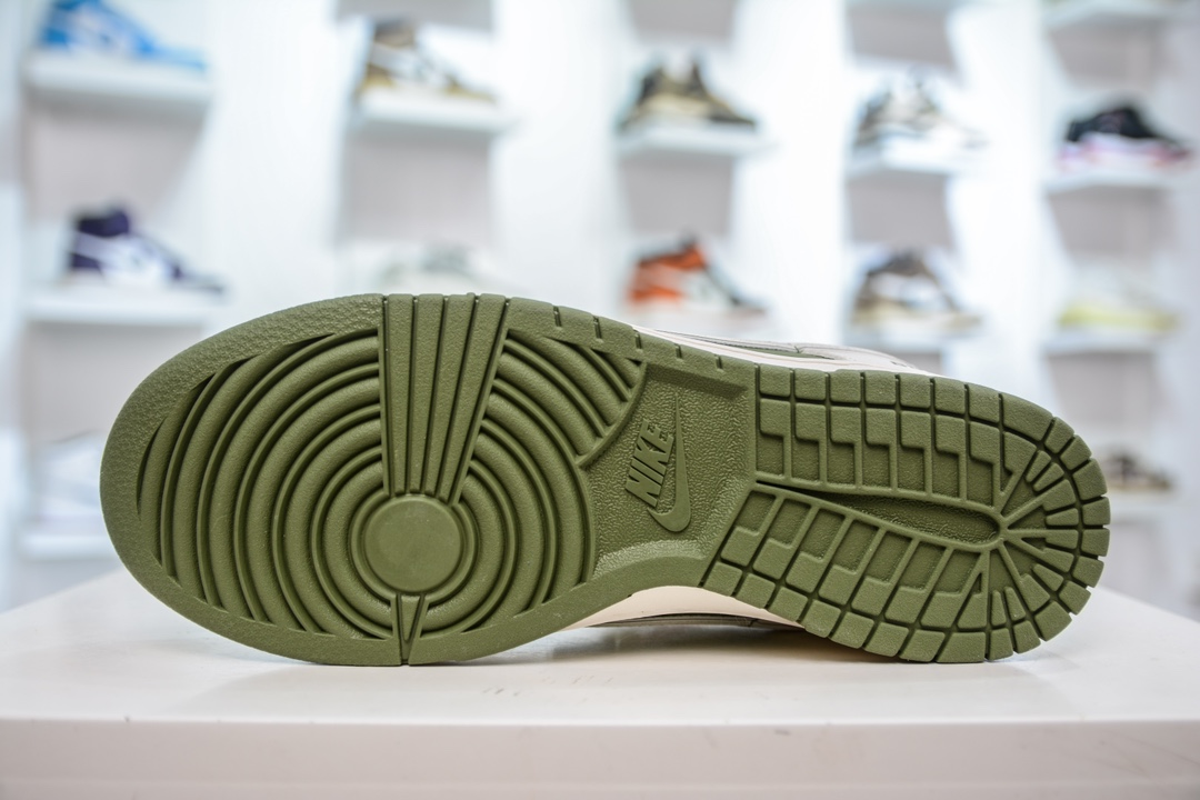 「コラボモデル」Burberry x NikeSB ダンク ロー ボーバリー コラボ 低帮スニーカー