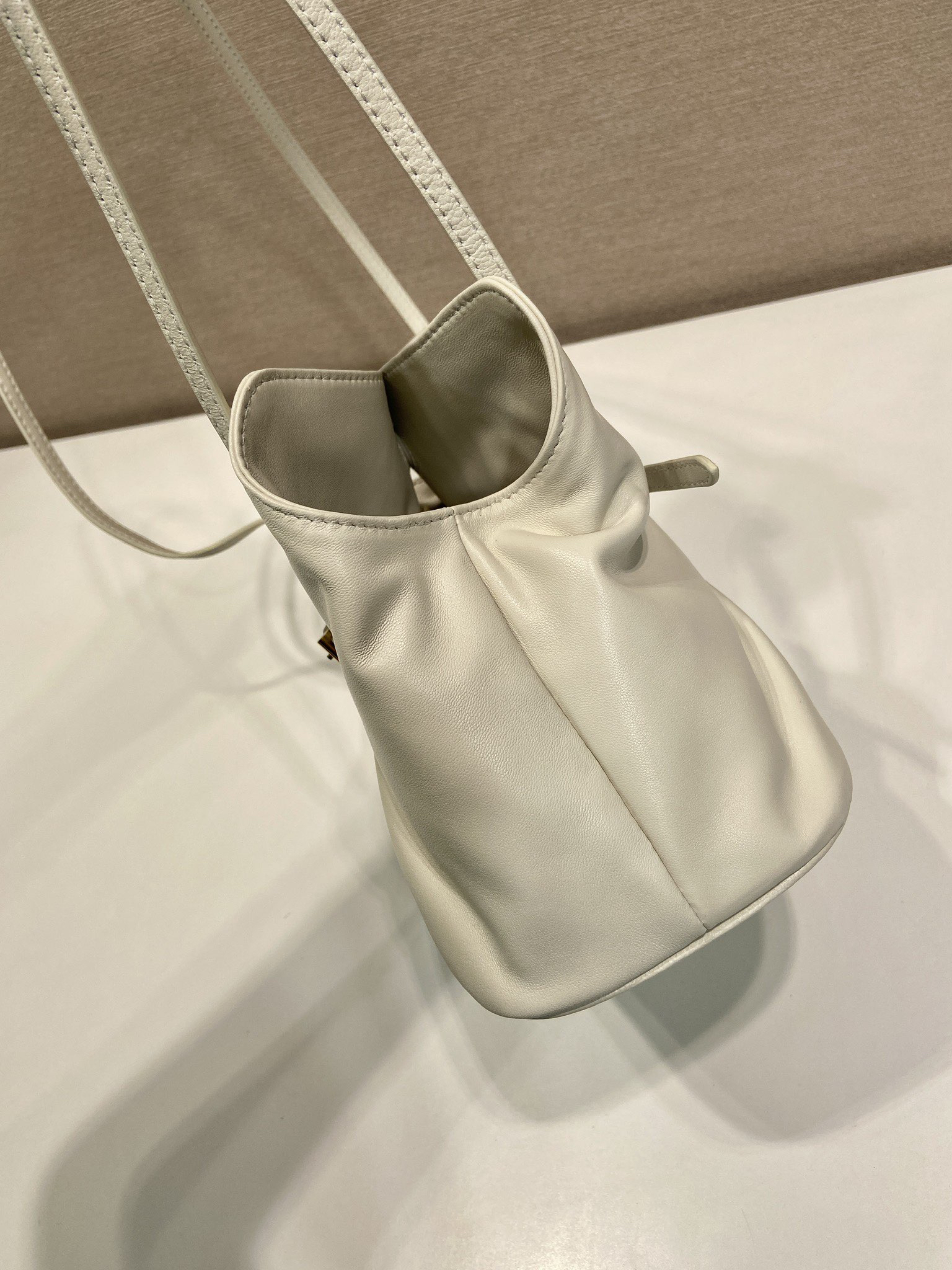 プラダ「Prada」Dada ショルダーバッグ