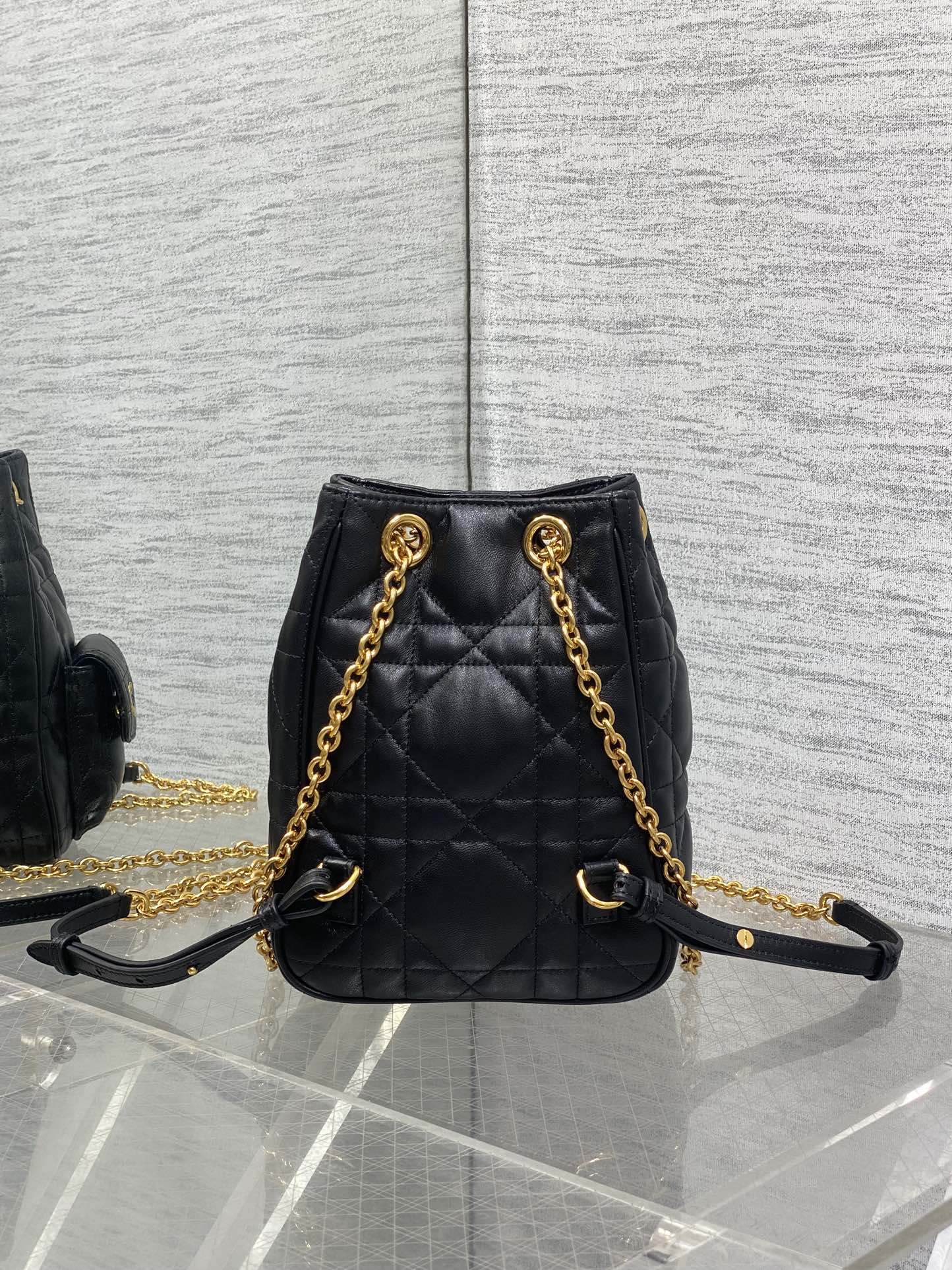 ディオール「Dior」 カロ マルチキャリー ショルダーバック