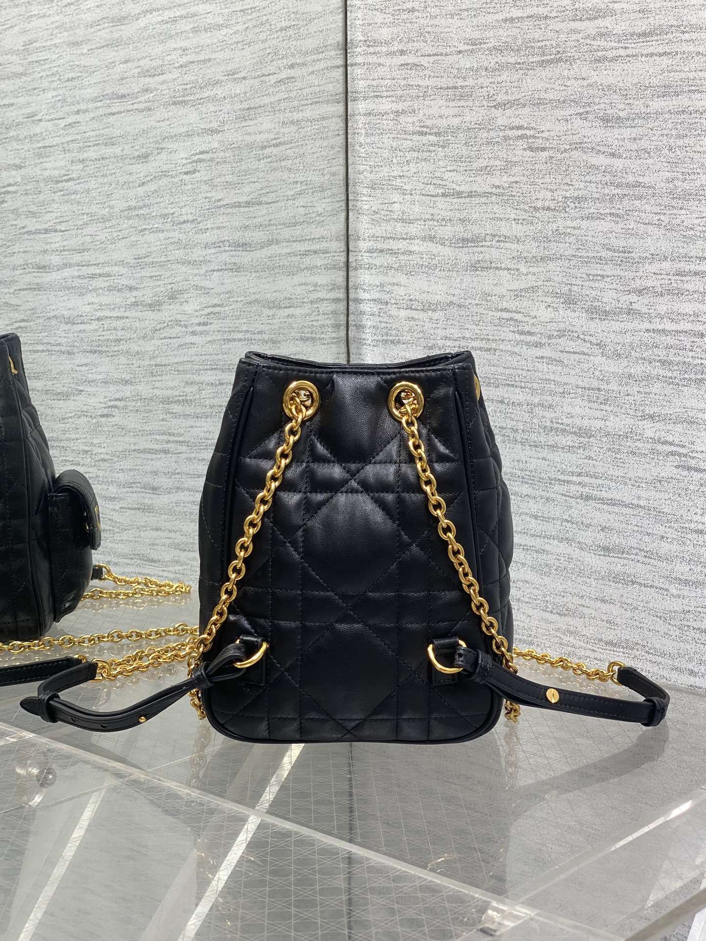 ディオール「Dior」 カロ マルチキャリー ショルダーバック