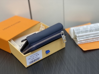 ルイ・ヴィトン「Louis Vuitton」ポルトフォイユ･パイロット