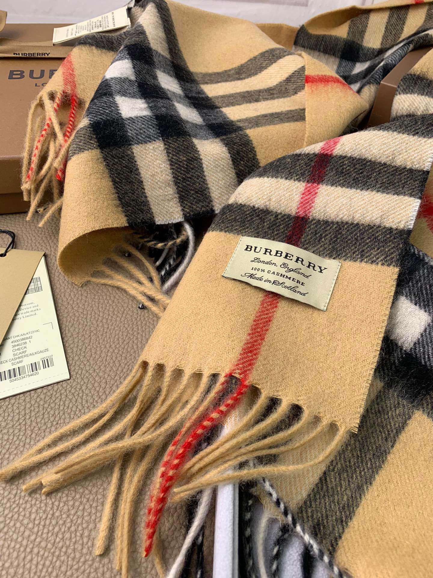 バーバリー「Burberry」チェック キャッシュウール スカーフ