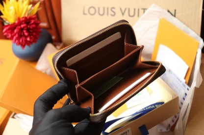 ルイ・ヴィトン「Louis Vuitton」ジッピー･コイン パース