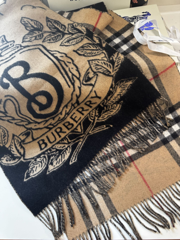 バーバリー「Burberry」 リバーシブル ストームライダー キャッシュミア スカーフ