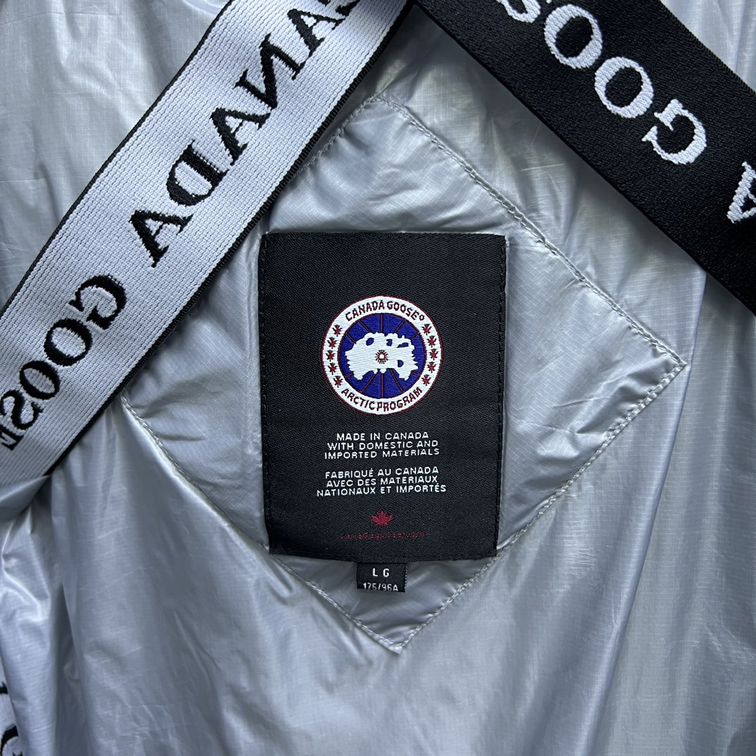 カナダグース「Canada Goose」Crofton Puffer ダウンジャケット