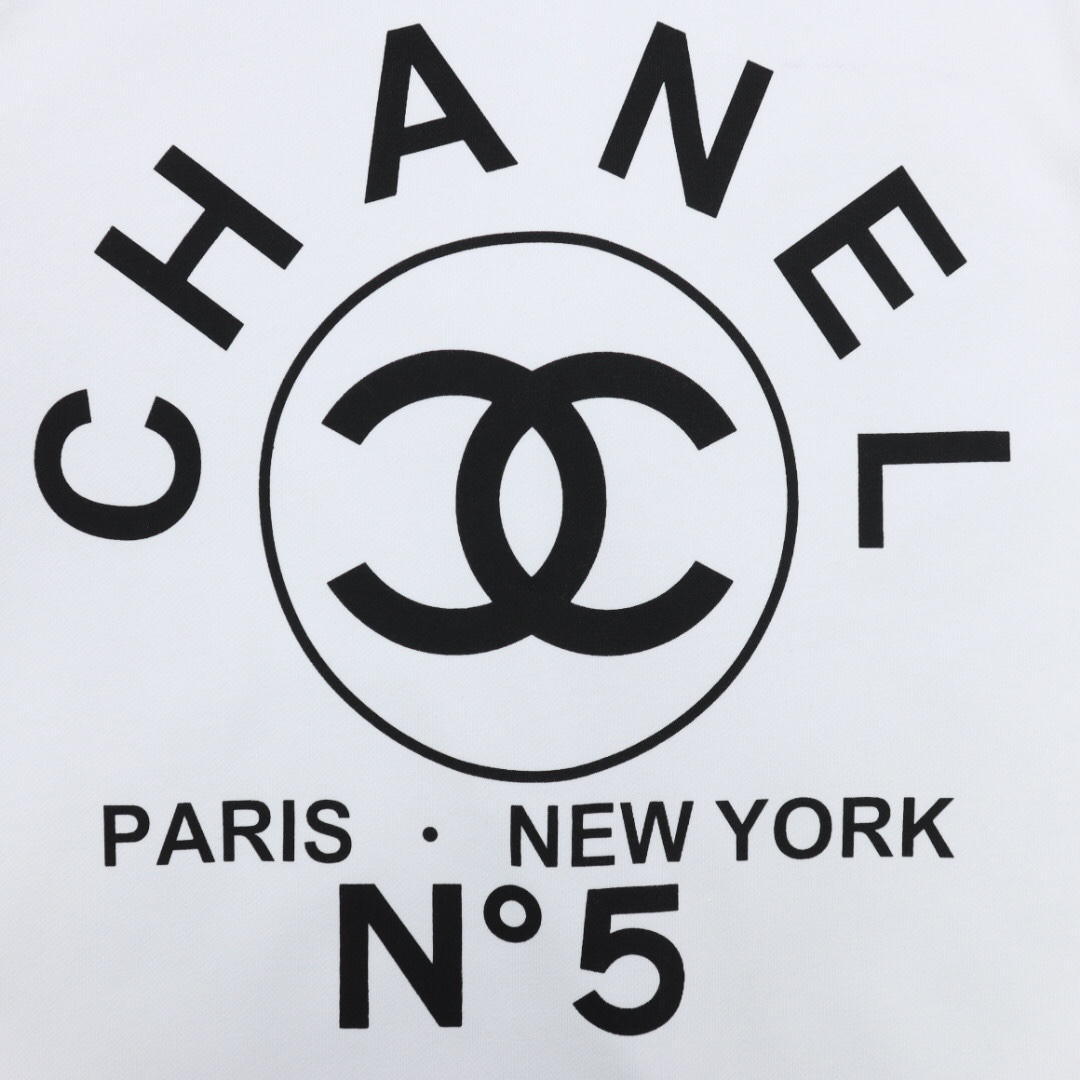 シャネル「Chanel」ダブルC ロゴ スウェットシャツ