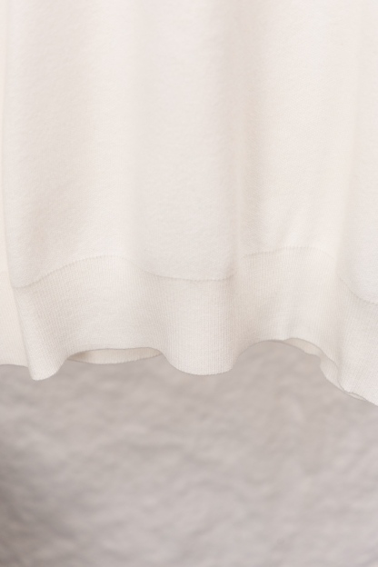 グッチ「Gucci」 スマイルロゴ ニットセーター