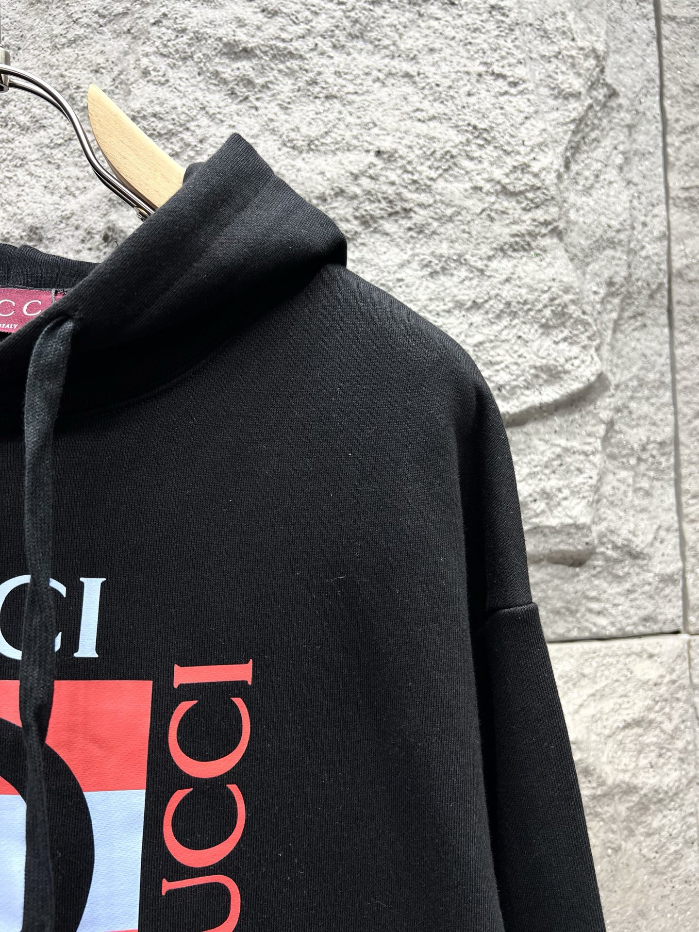 グッチ「Gucci」ロゴプリント パーカー