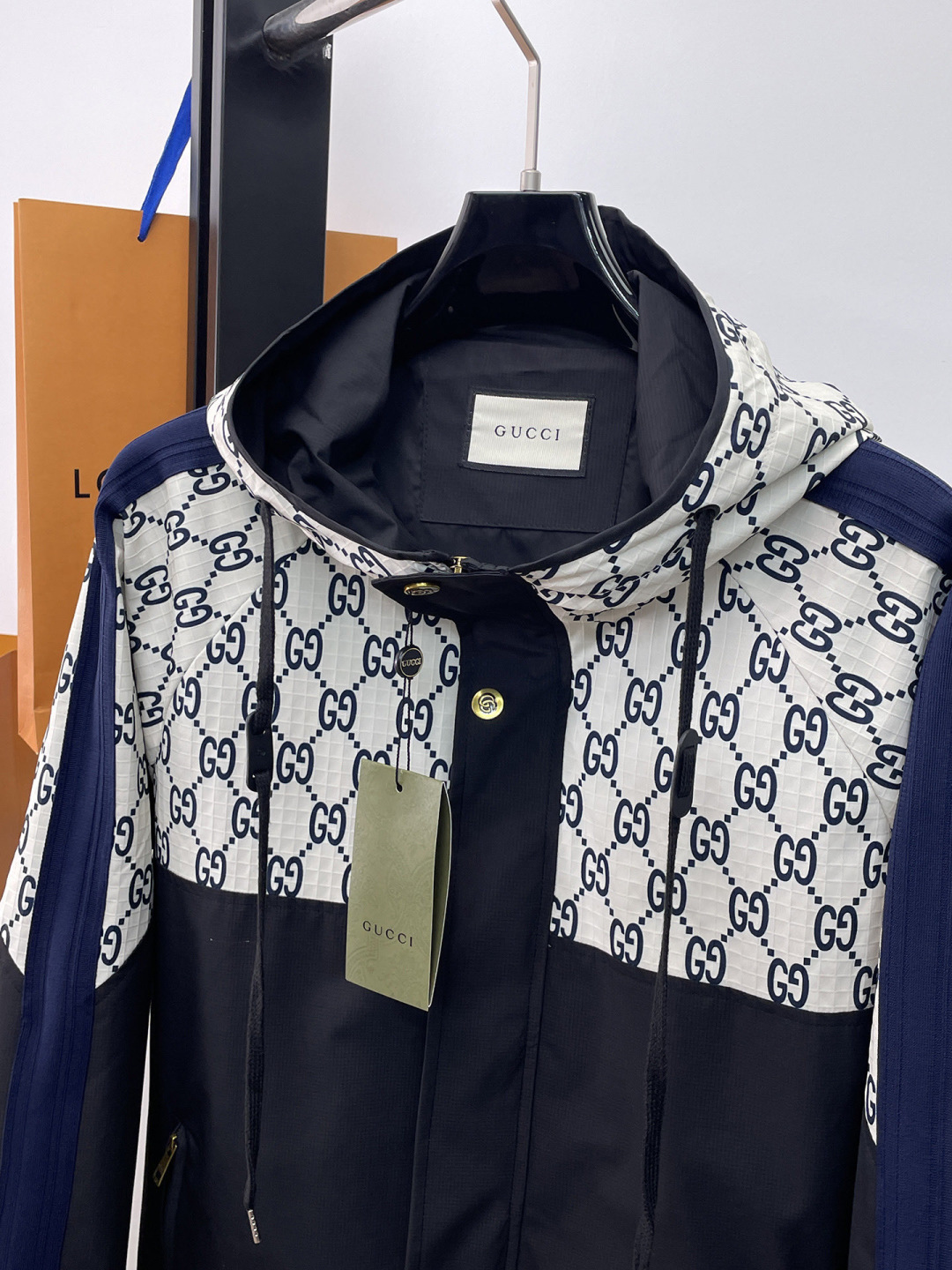 グッチ「Gucci」ショーケース メモリージャケット