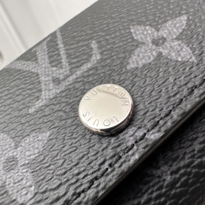 ルイ・ヴィトン「Louis Vuitton」キーケース ミュルティクレ 6