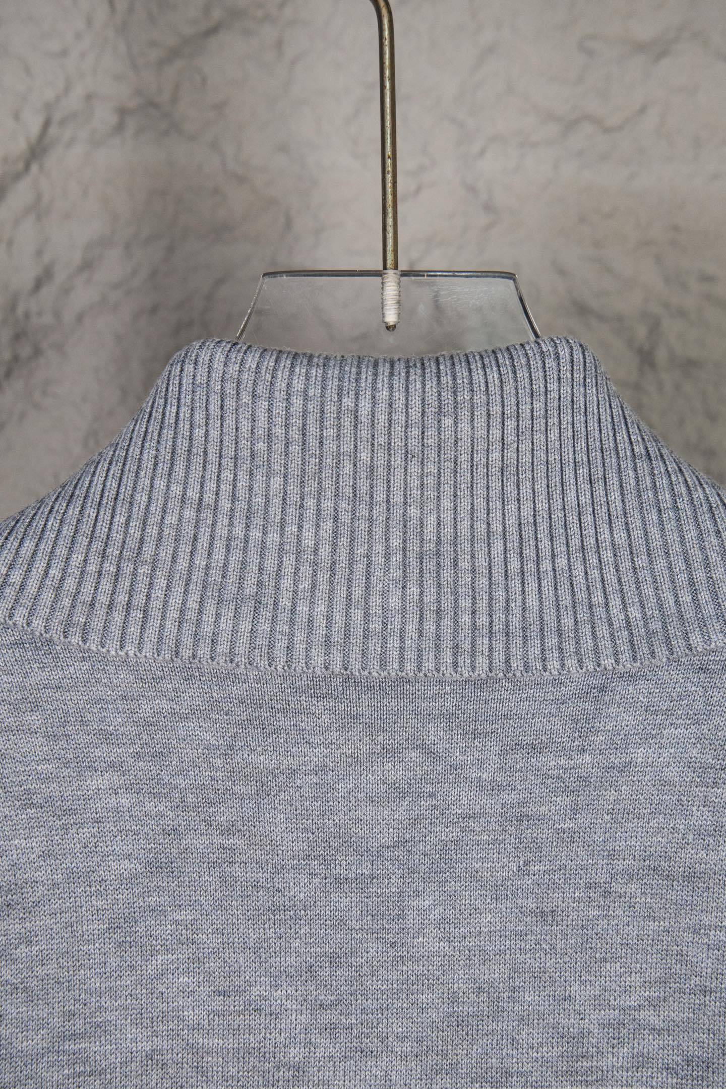 ディオール「Dior」リバーシブル カシミヤ モノグラム プルオーバー