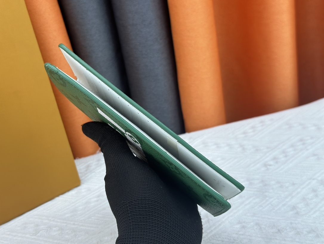 ルイ・ヴィトン「Louis Vuitton」LV エブリデイのポルトフォイユ･ブラザ