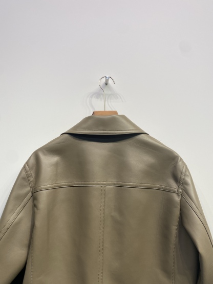 エルメス「Hermès」グレネ カルフスキン ボンバー ジャケット