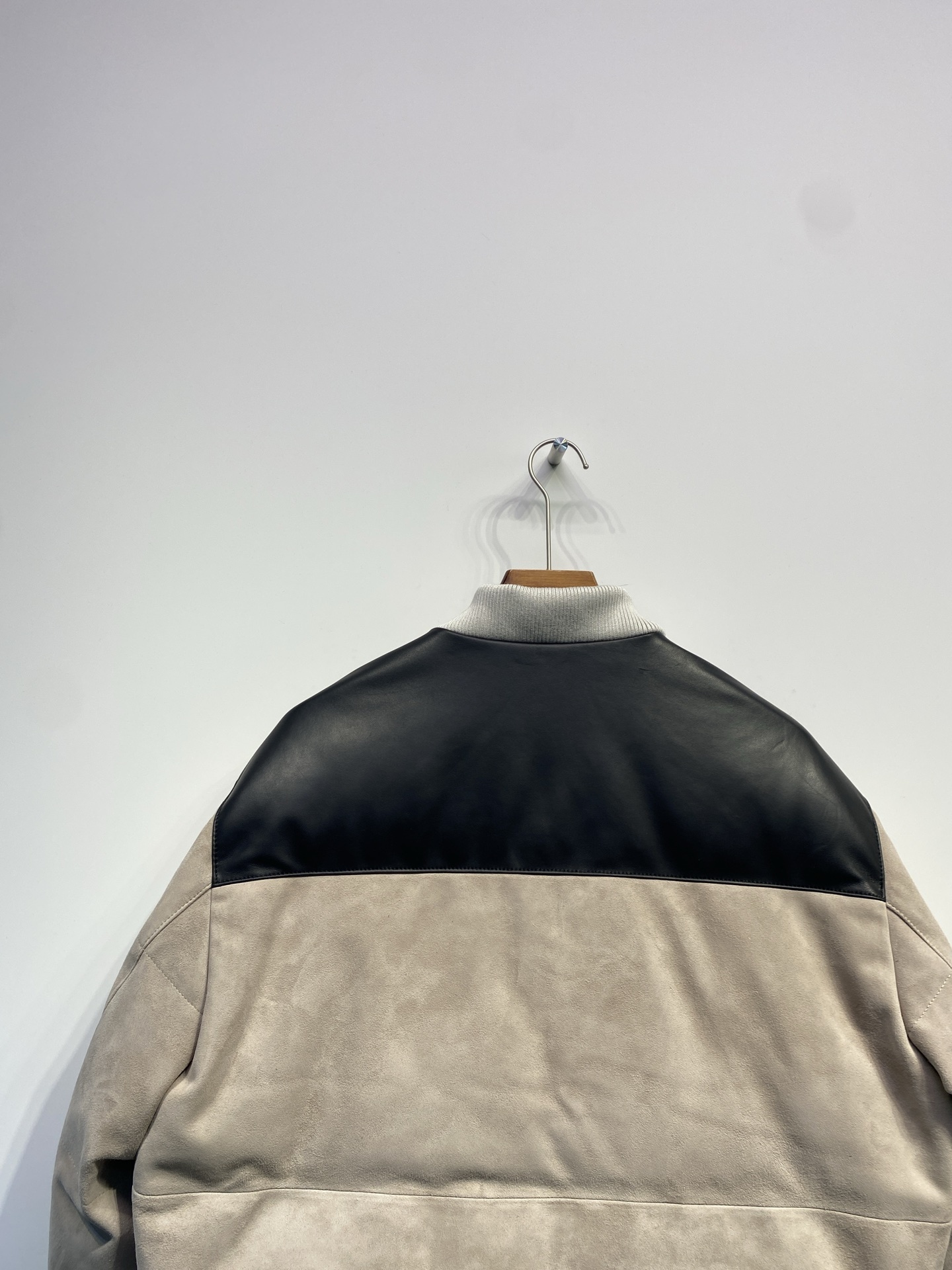 エルメス「Hermès」オートン/ウィンター ダウン レザー ジャケット