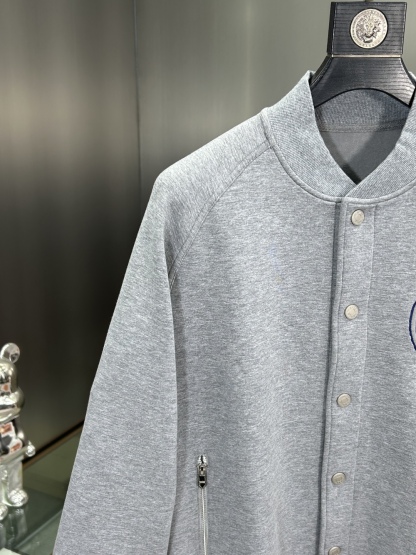 エルメス「Hermès」レザーエンブロイダリー スラウチショルダー ジャケット